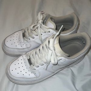 Air Force Ones used.